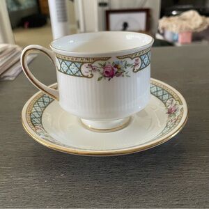 PARAGON Rose and Gold Teacup and Saucer Set